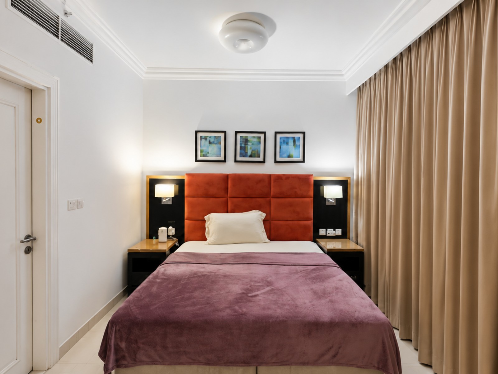 Modern Studio | Spacious | Furnished | Vacant