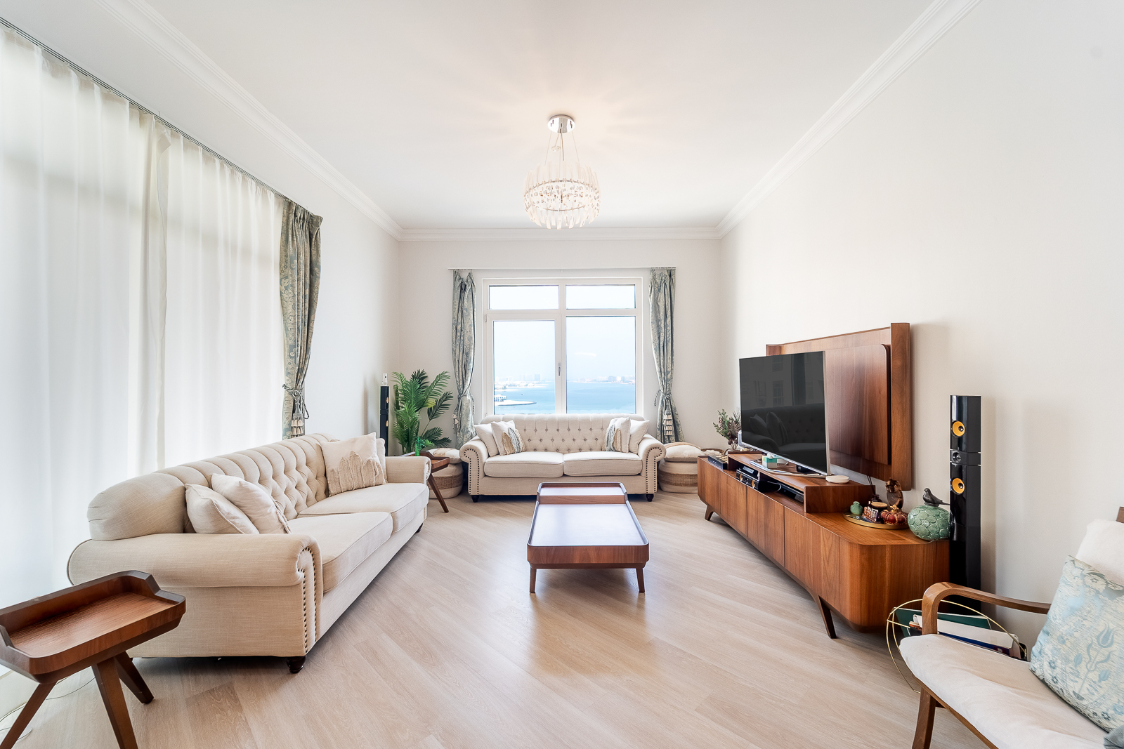 Sea View | Fully Upgraded  Fully Furnished