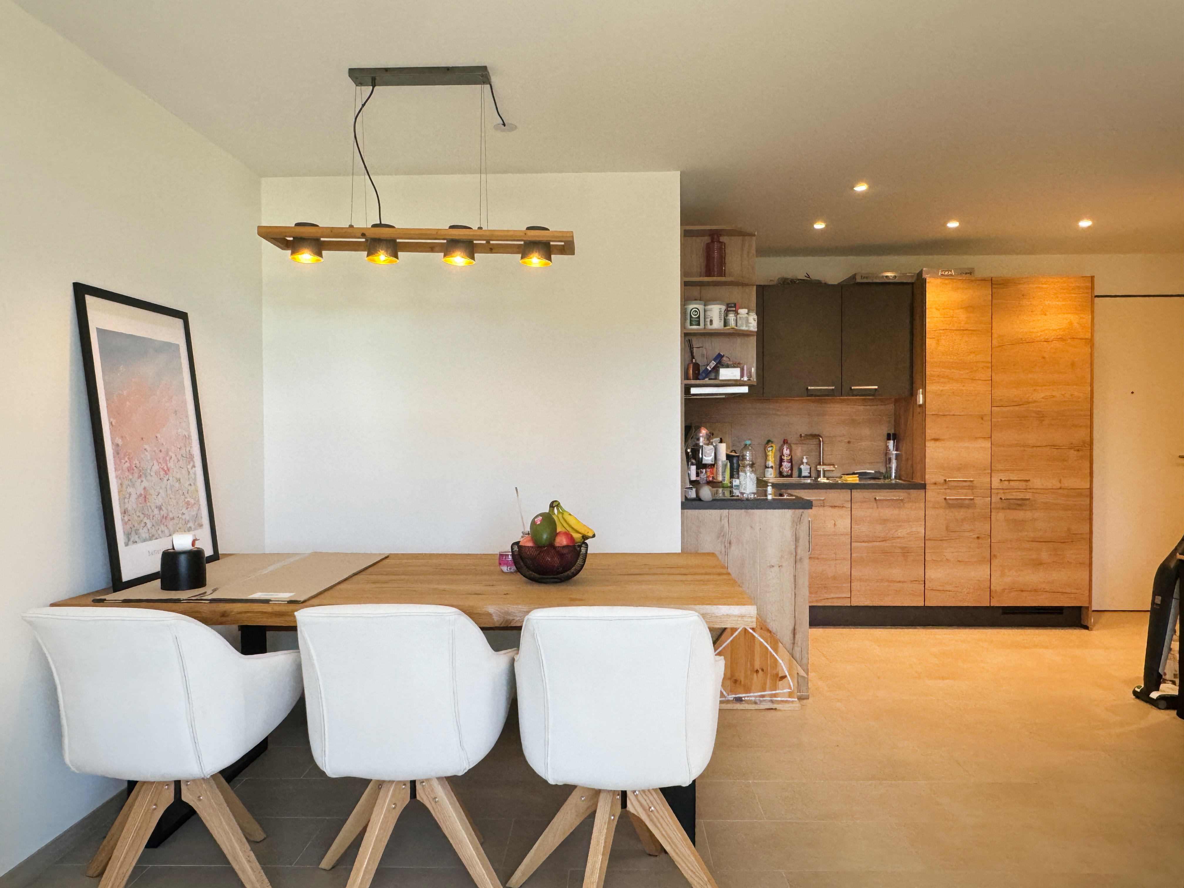 Modernes Wohnen in Seenähe – 2 Zimmer mit großzügigem Ostbalkon