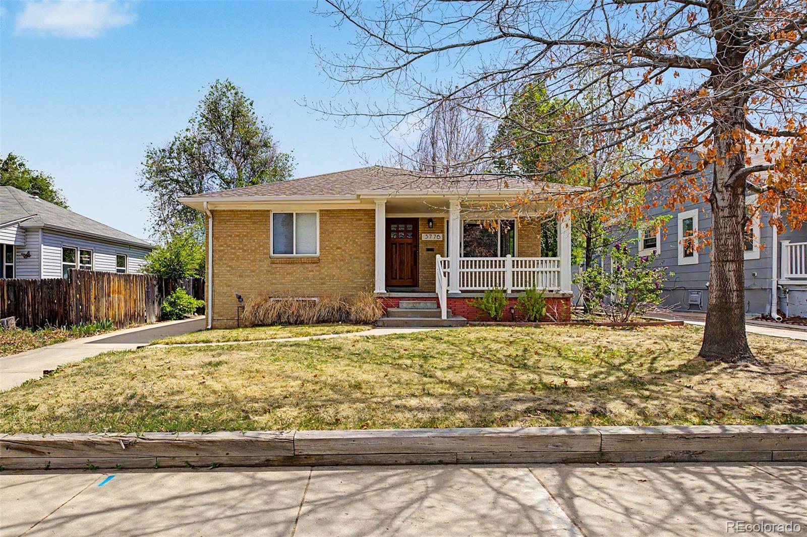 Charming Move-In Ready Home with Versatile Space