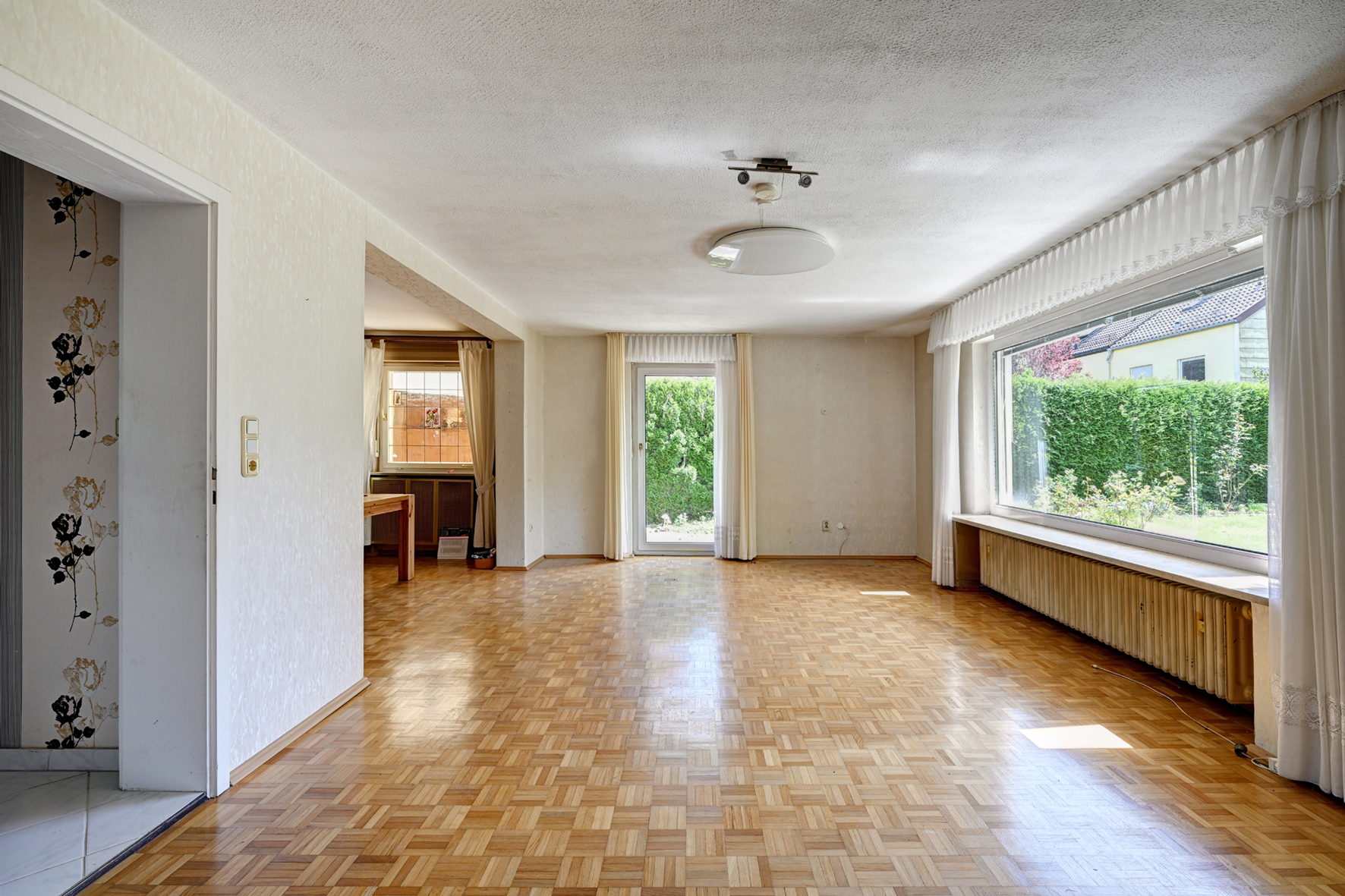 Familienfreundliche Lage am Truderinger Gymnasium - Reiheneckhaus mit viel Potential