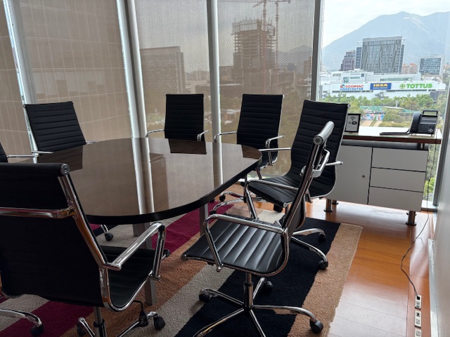 Arriendo Oficina Amoblada 266 m2 NLC
