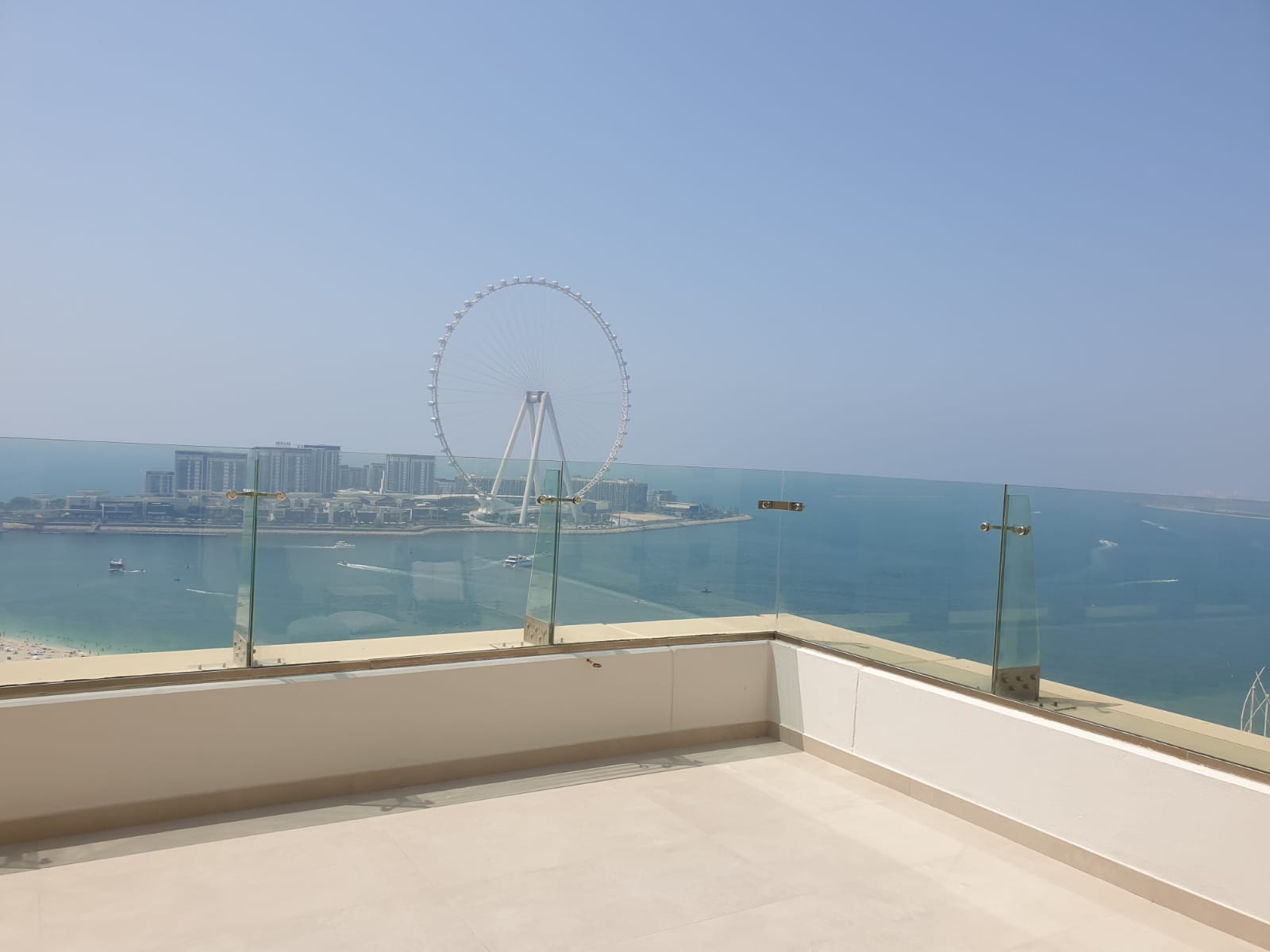 Exclusive  |  Sea  View  |   Unfurnished