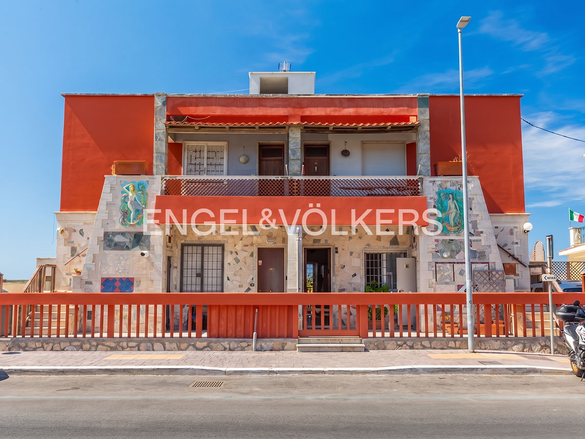 Torvaianica Nord appartamento con terrazzo vista mare