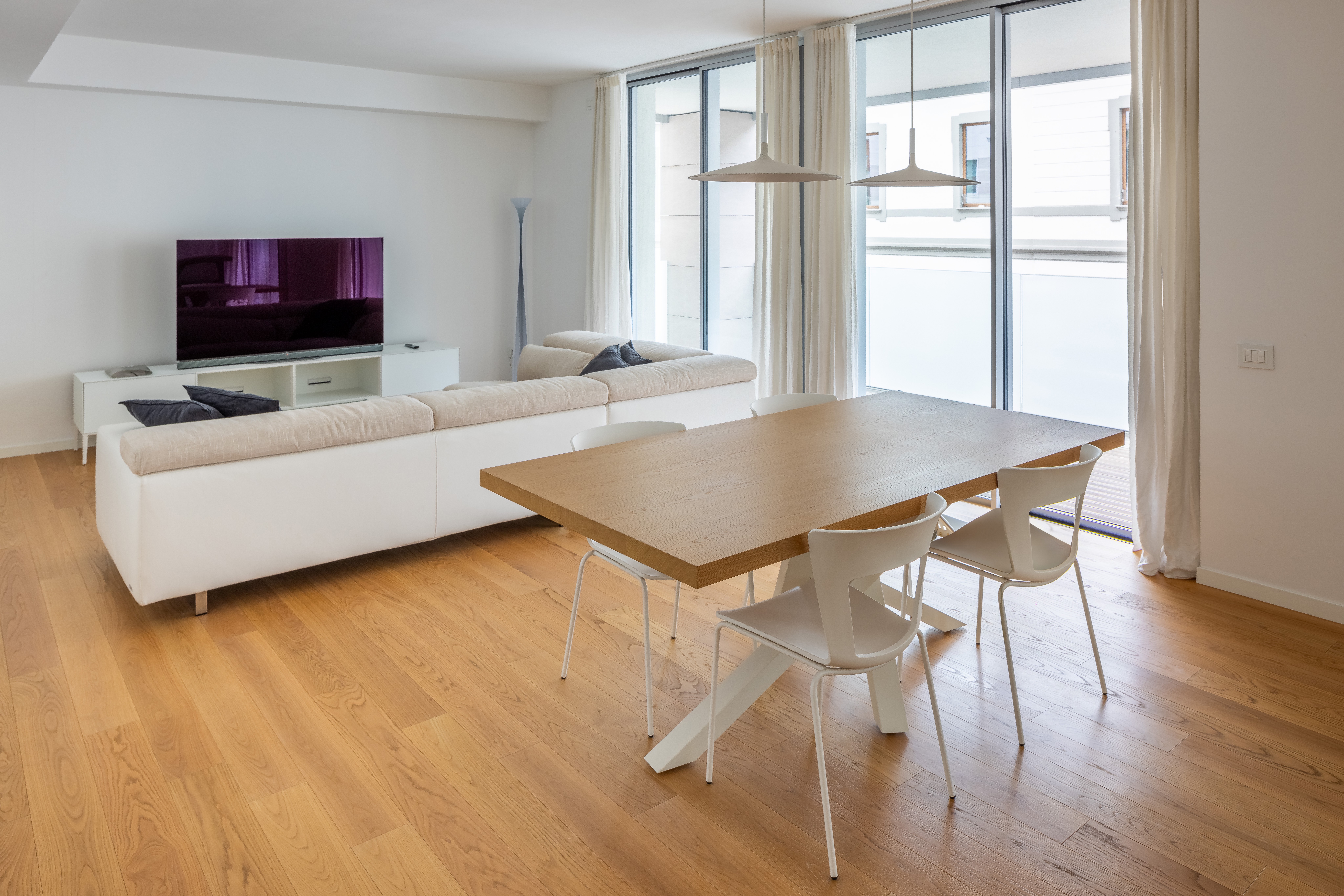 Luxurious new apartment with large terrace