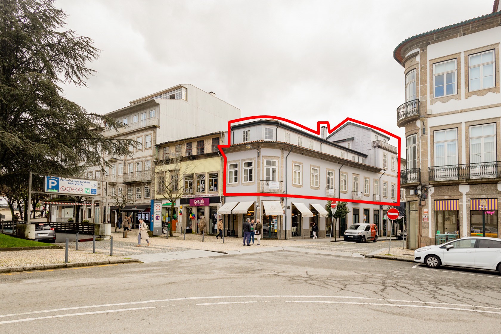 Anlageimmobilie mit genehmigtem Projekt, Historisches Zentrum von Braga, Nordportugal
