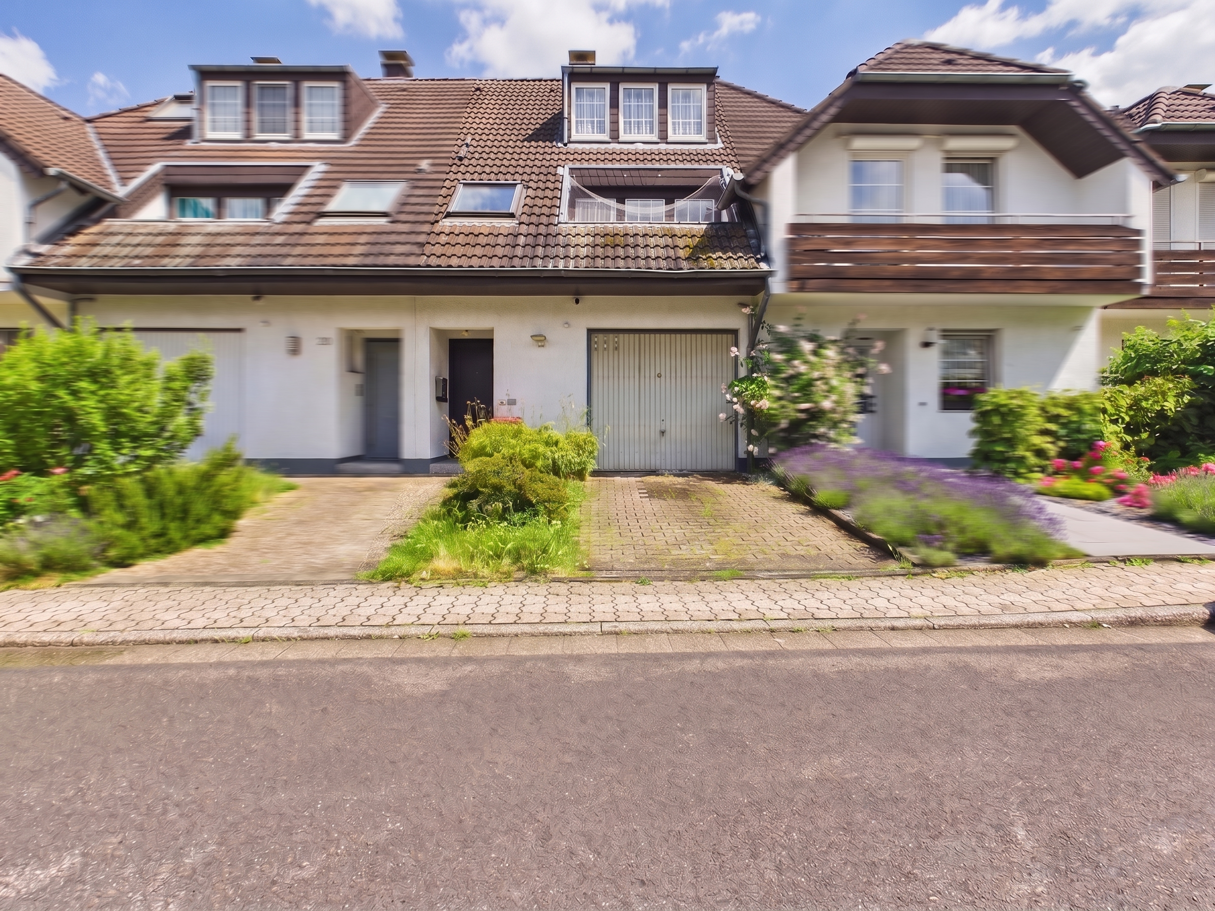 Hausgefühl inklusive - ETW mit eigenem Garten in Gellep-Stratum