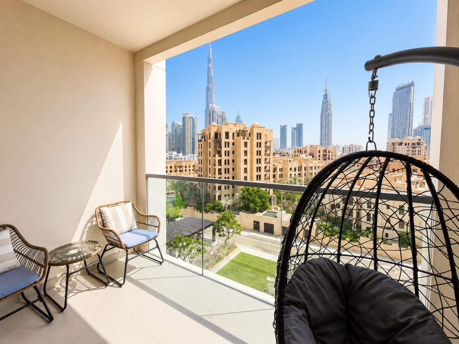 Burj View | Family Friendly | Maids room