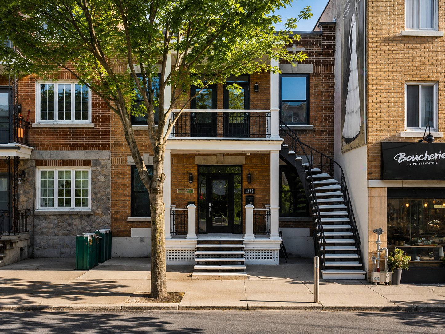Well-located property offering excellent flexibility of use