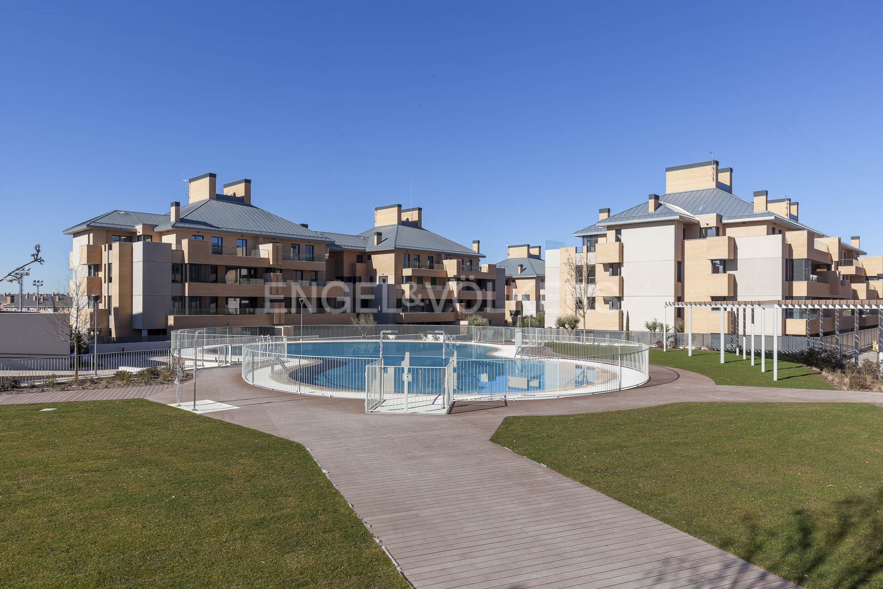 Beautiful apartment in the Qian residential complex, Majadahonda