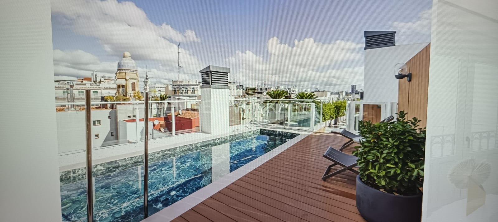 Fantastic furnished apartment for rent in the city center
