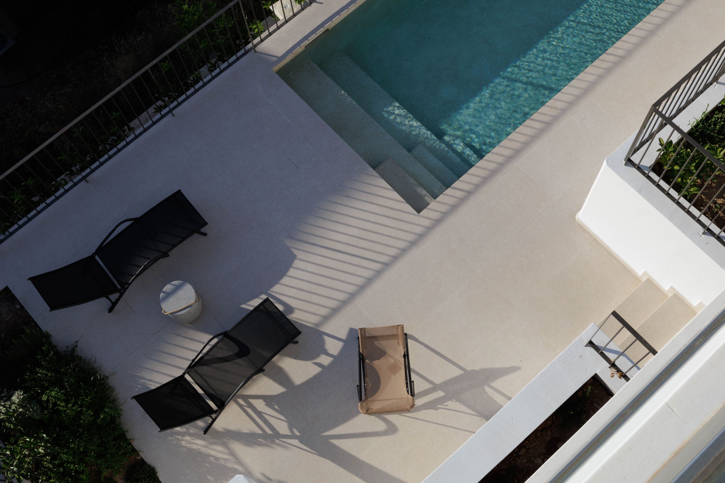 Apartment with shared pool in Saronida