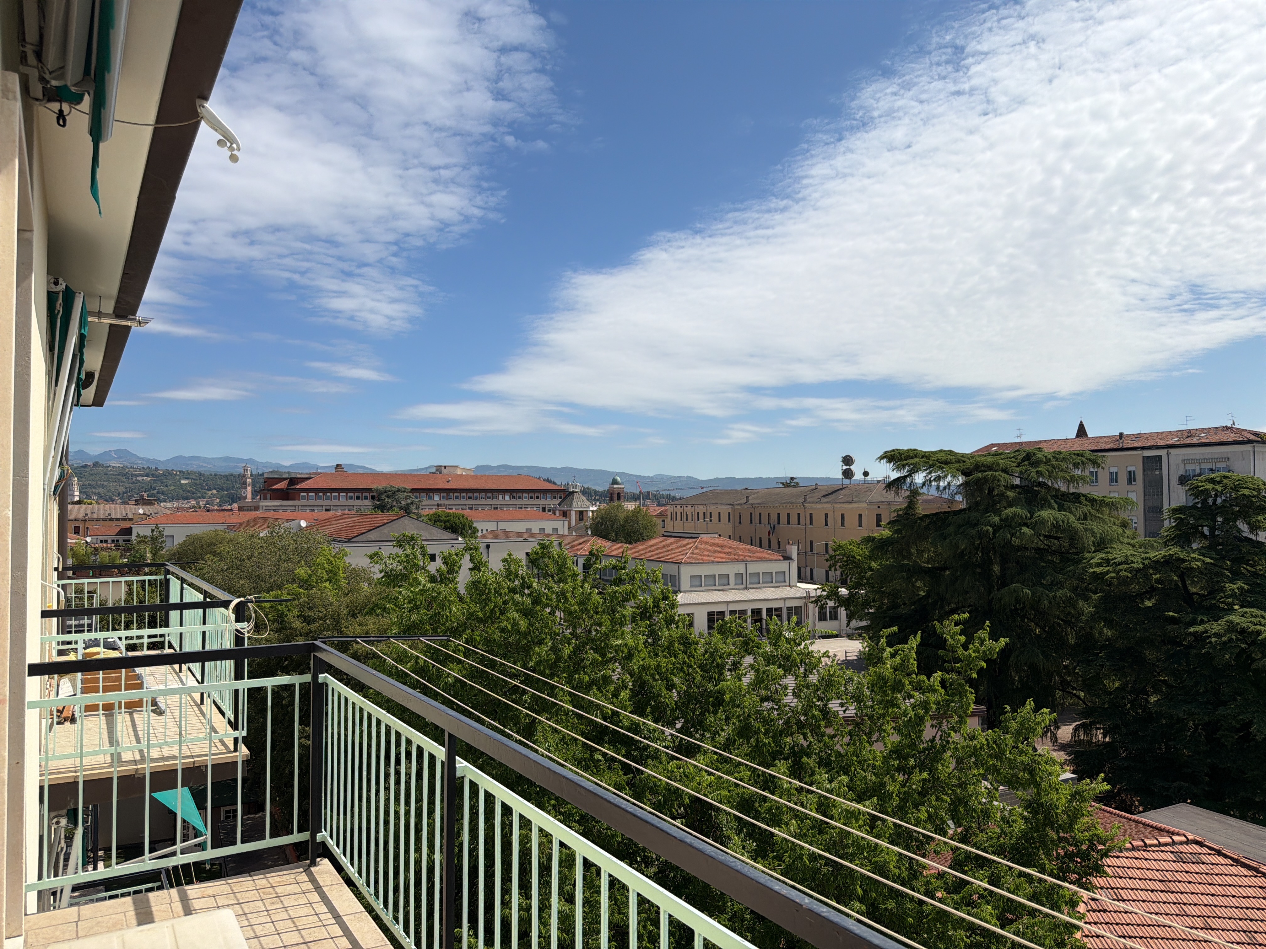 Exclusive opportunity with open views over the Veronese hills