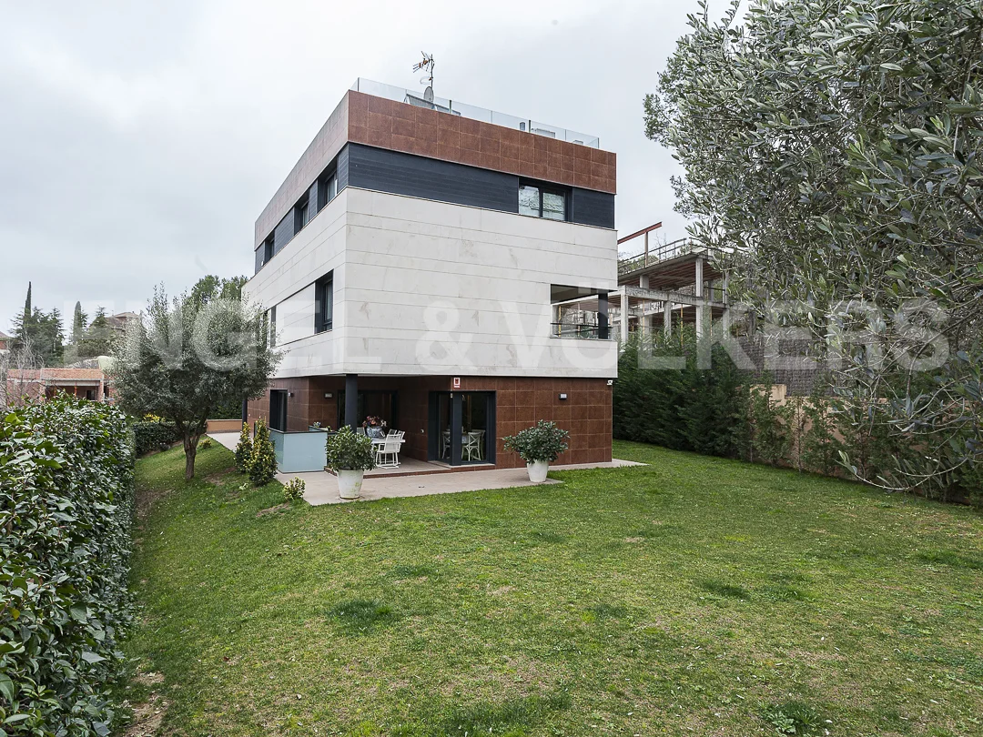 Innovative and cozy house, Bellaterra