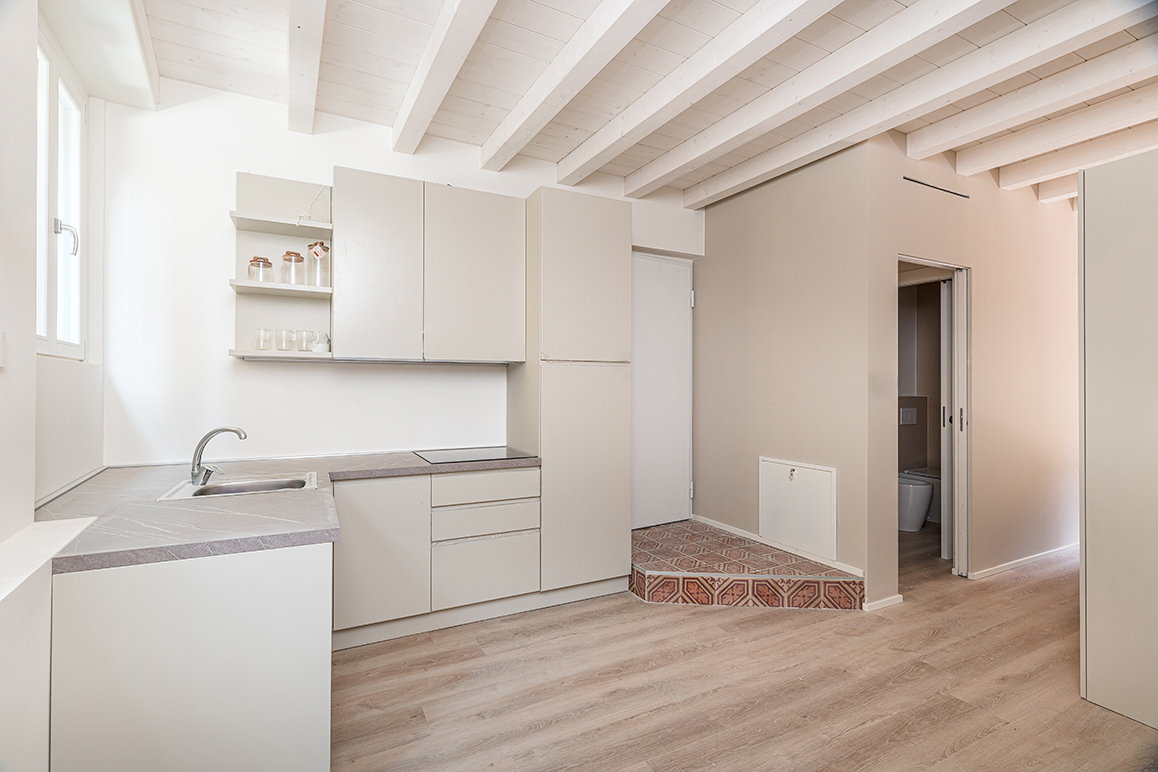 Newly built furnished apartment