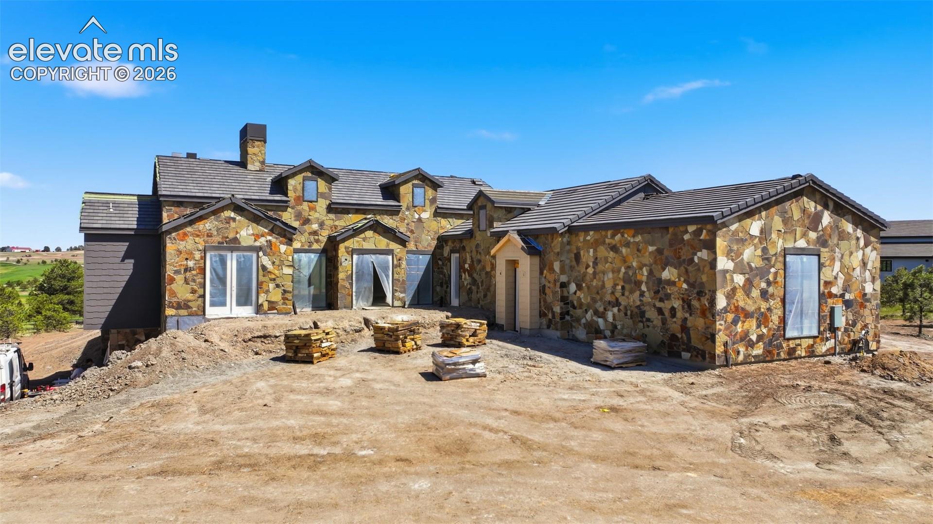 Exclusive Flying Horse North Custom Golf Estate