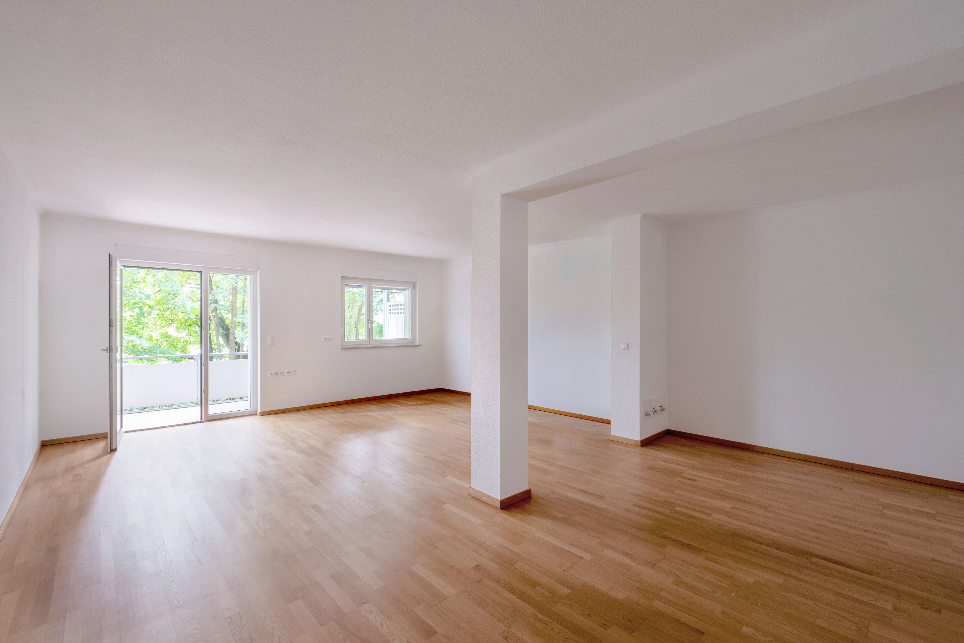 Quiet 4-room apartment in greenery near Volkspark Herzberge
