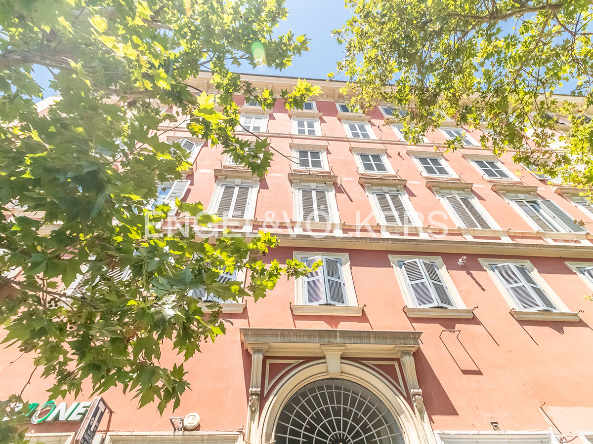 Apartment for sale  Piazza Ippolito Nievo