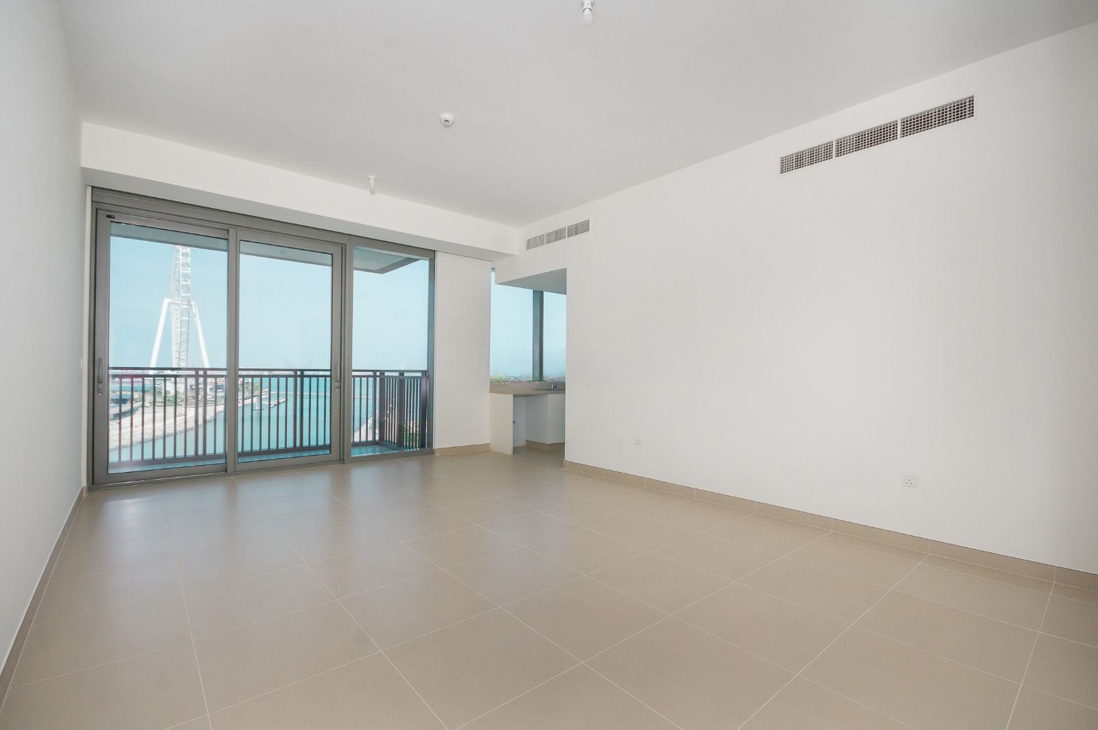 Blue waters View | Spacious | Vacant soon