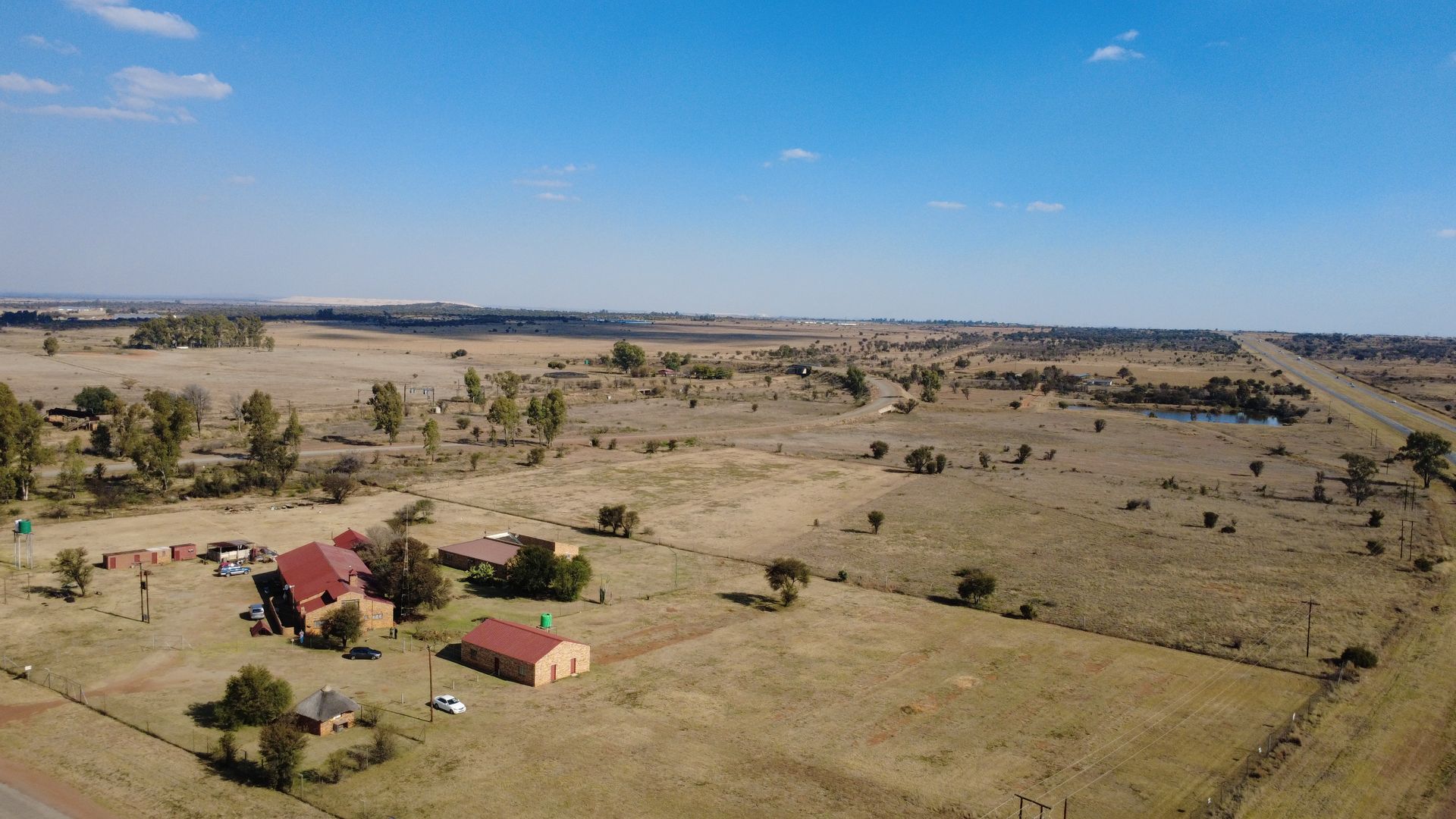 Prime 30.28ha Multi-Purpose Farm with Two Spacious Homes, Workshops & Exceptional N12 Exposure