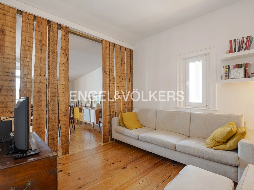 2+1 Bedroom apartment with private terrace near Marquês do Pombal