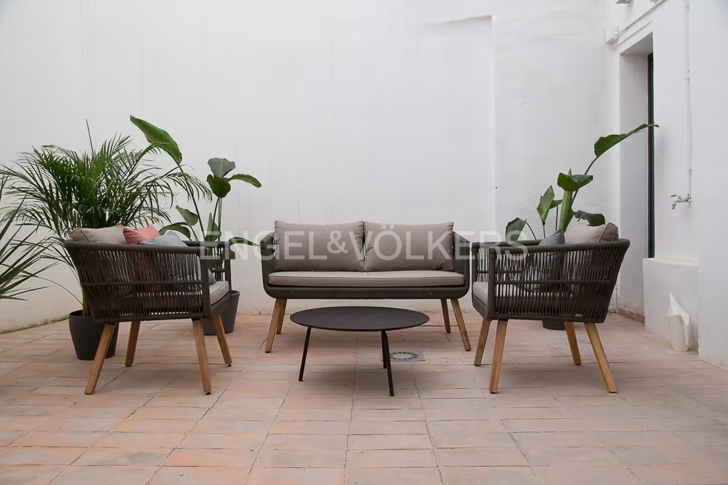 Bonito dúplex en El Botánico para corta estancia