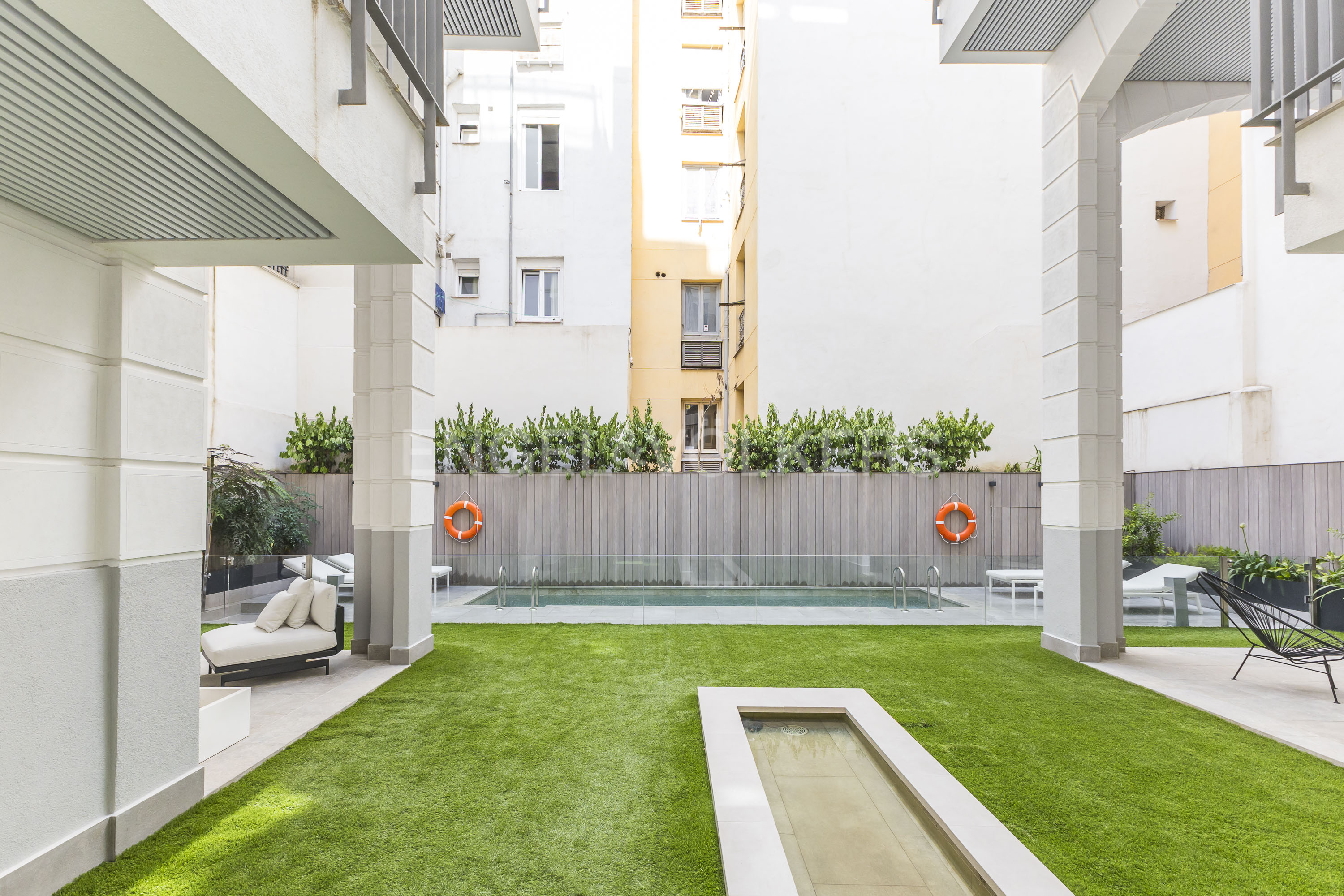 Spectacular new luxury apartment in Claudio Coello street with gym, pool, and storage room next to Retiro Park.