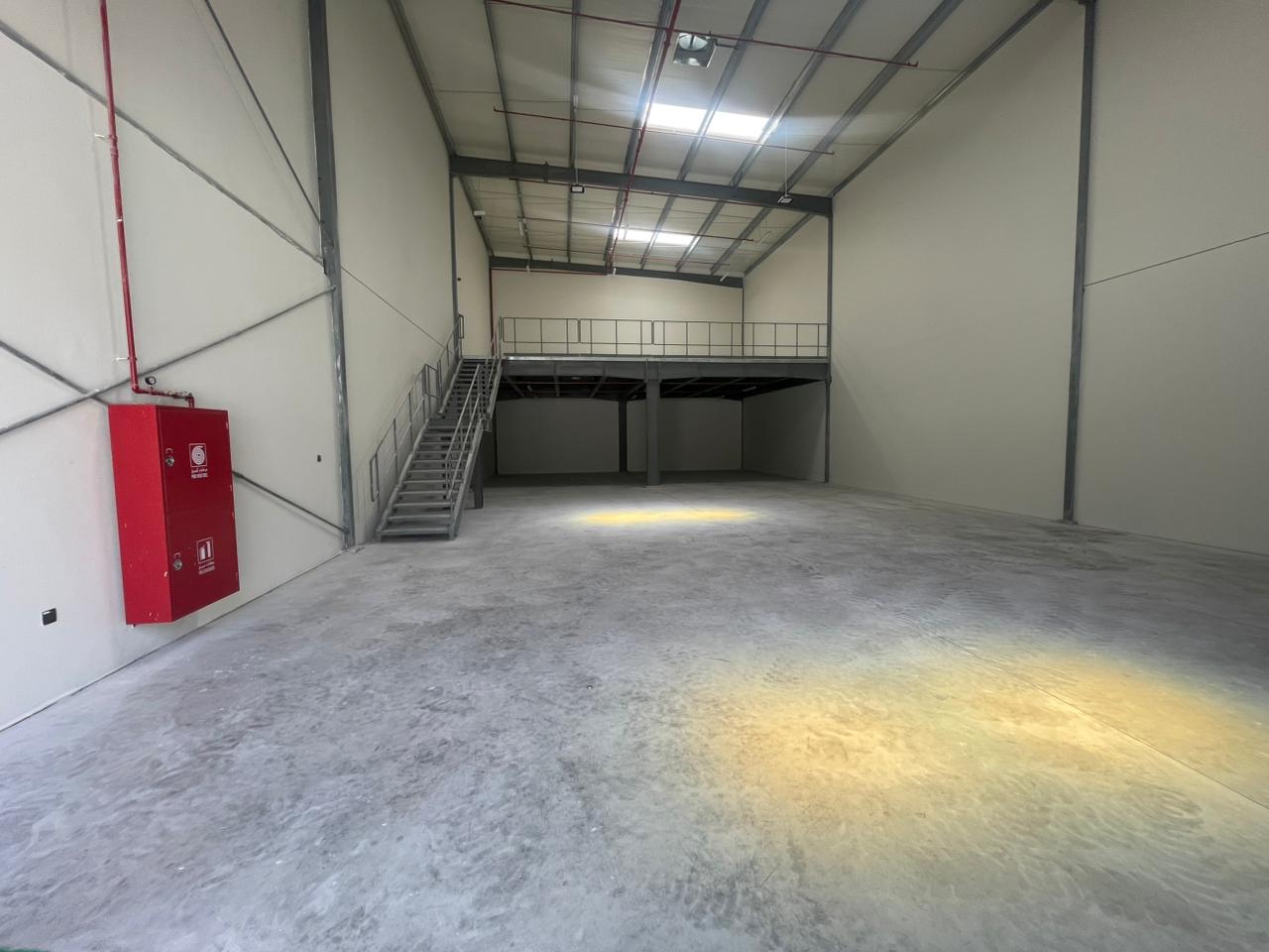 High Power Warehouse | 6,059 Sq. Ft. | 170 kW
