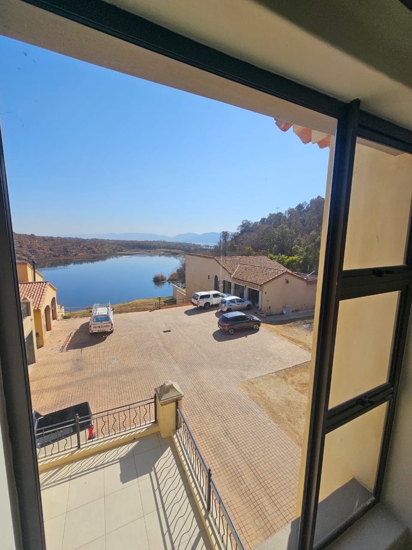 Lock up and go unit Port Provence, furnished, fantastic price!