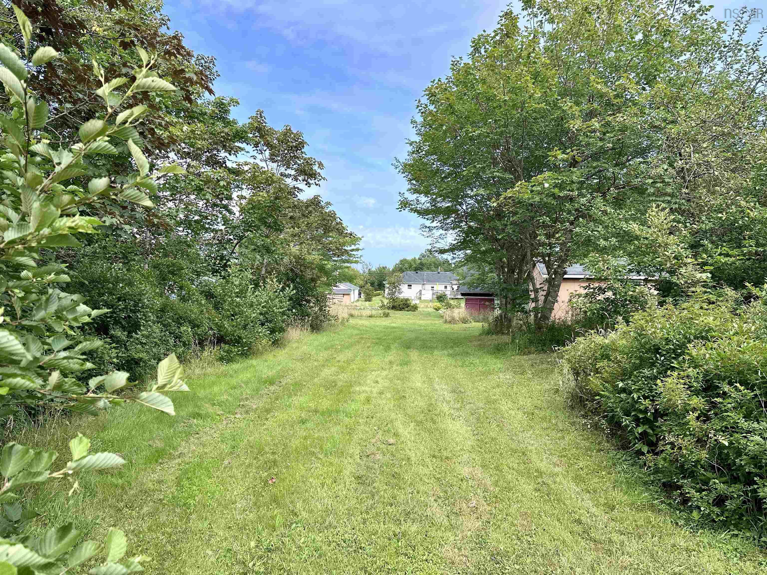 Comfort, Convenience, and Charm