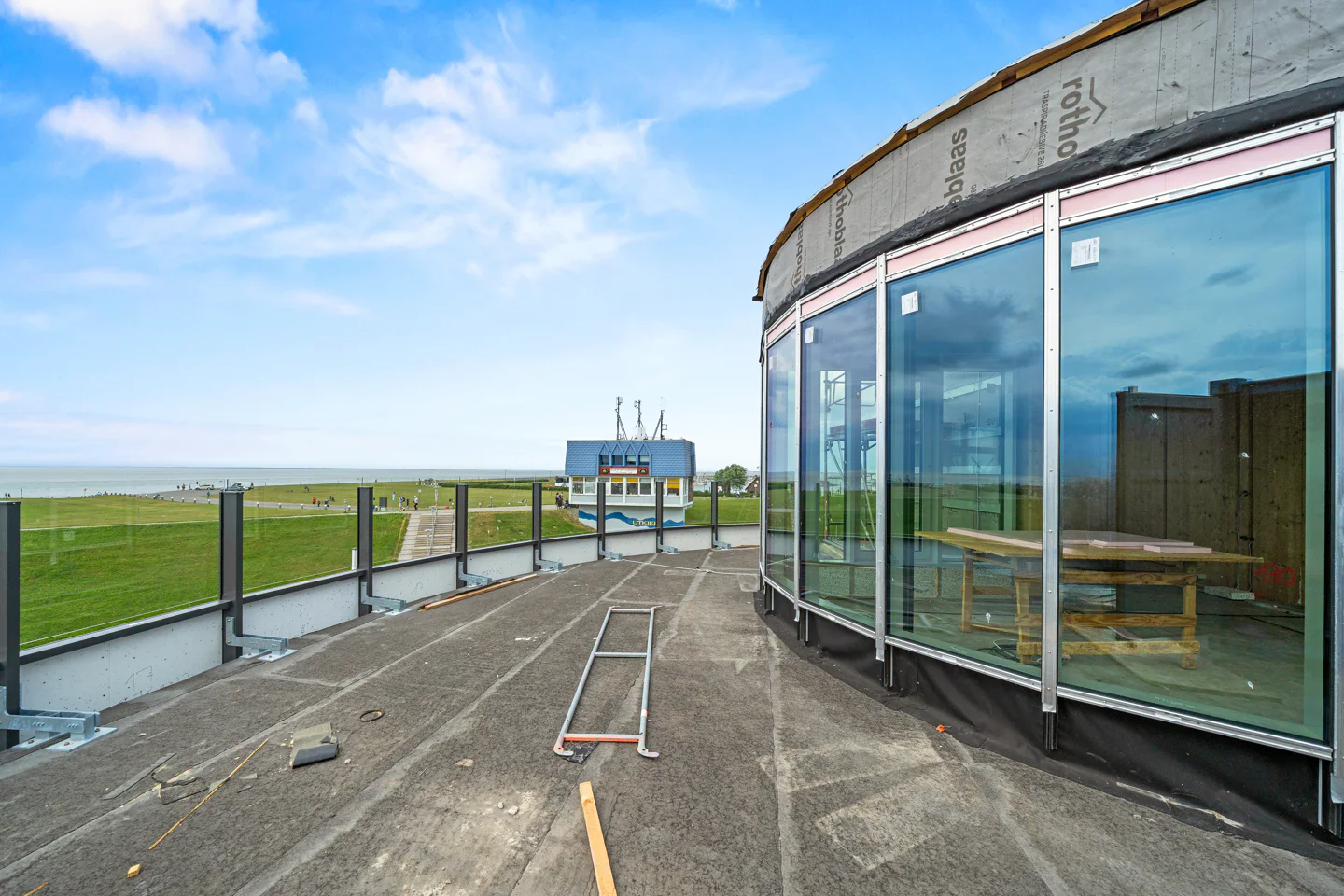 Exklusives Penthouse mit 300° Panorama und unverbaubarem Nordseeblick zur Miete - Foto 1