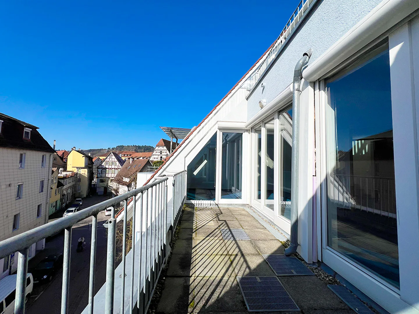 Großzügige 4 Zi.-Maisonette-Whg. mit Dachterrasse im Stadtzentrum von GD - Foto 5