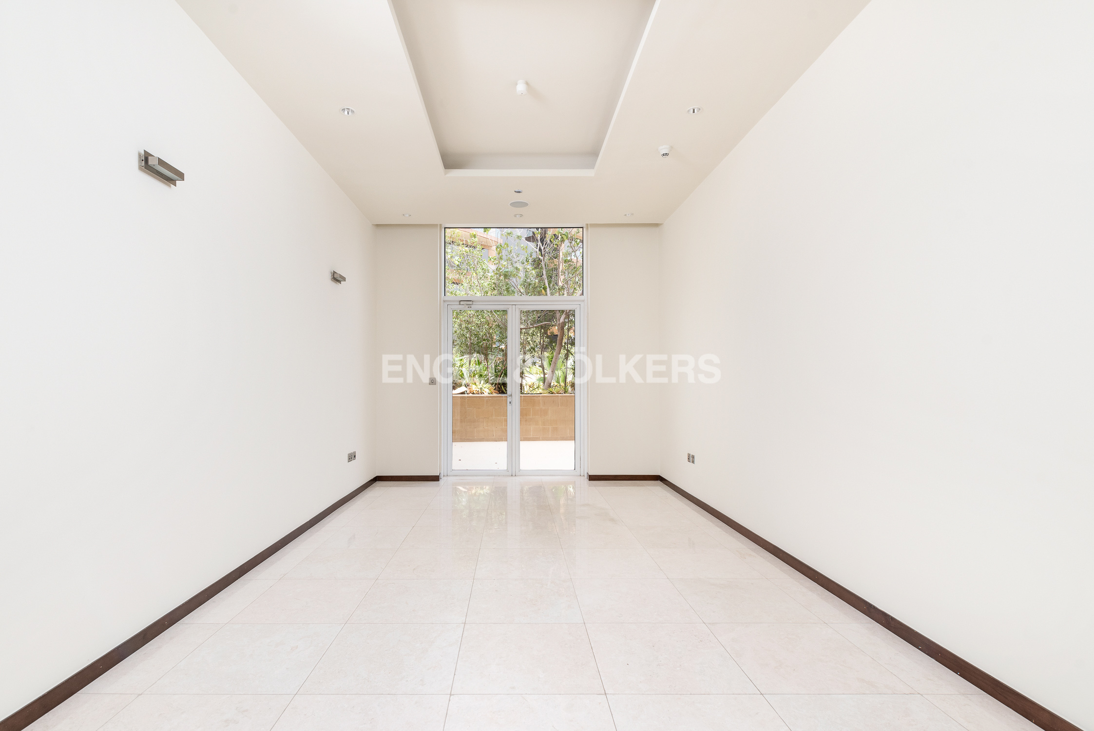 Direct Beach Access | Unfurnished | Low Floor